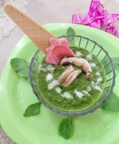 Mushroom Spinach Soup